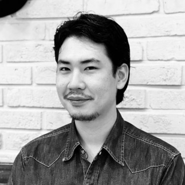 지민섭