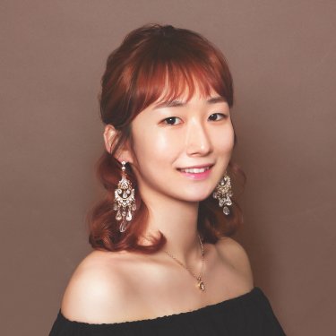 유나